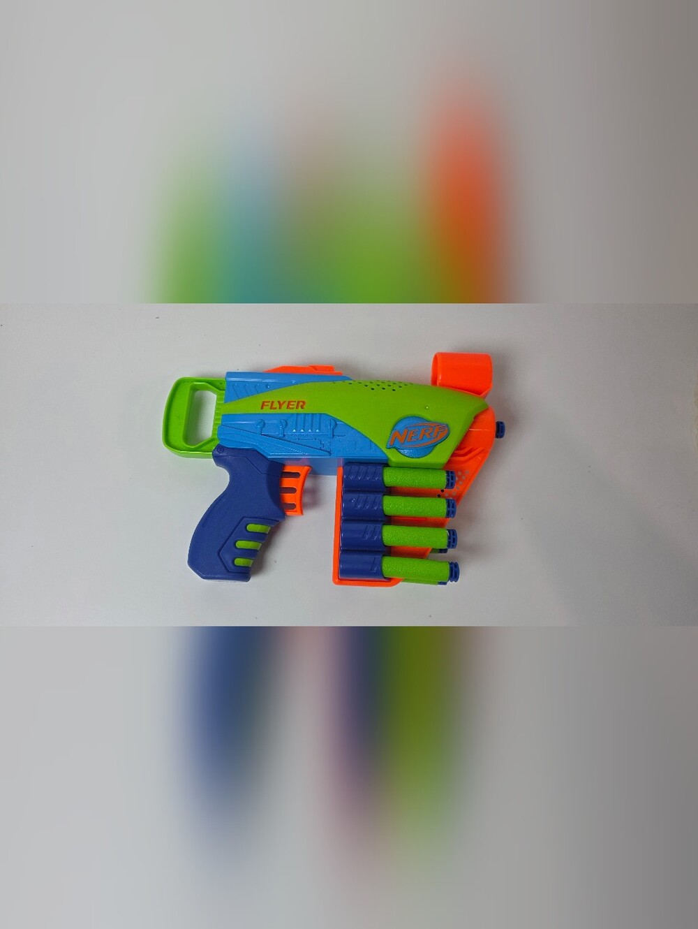 Nerf Elite Junior Flyer, Easy Play Dart Blaster with 5 Nerf Elite Darts